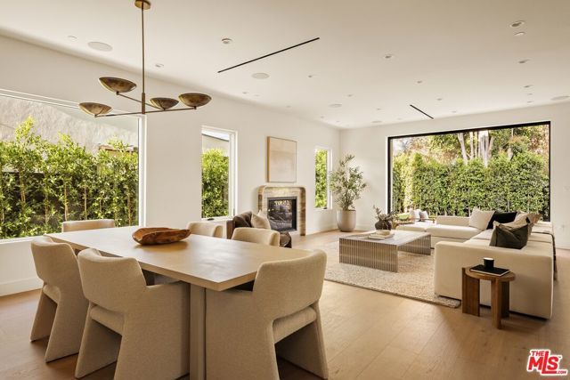 1758 S Holt Avenue, Los Angeles, CA 90035