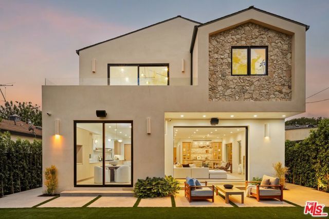 1758 S Holt Avenue, Los Angeles, CA 90035