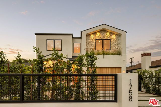 1758 S Holt Avenue, Los Angeles, CA 90035