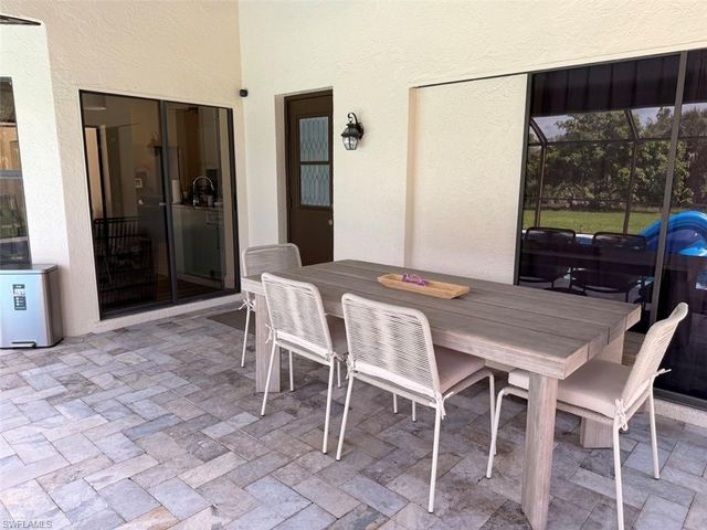 6560 Kestrel CIR, Fort Myers, FL 33966