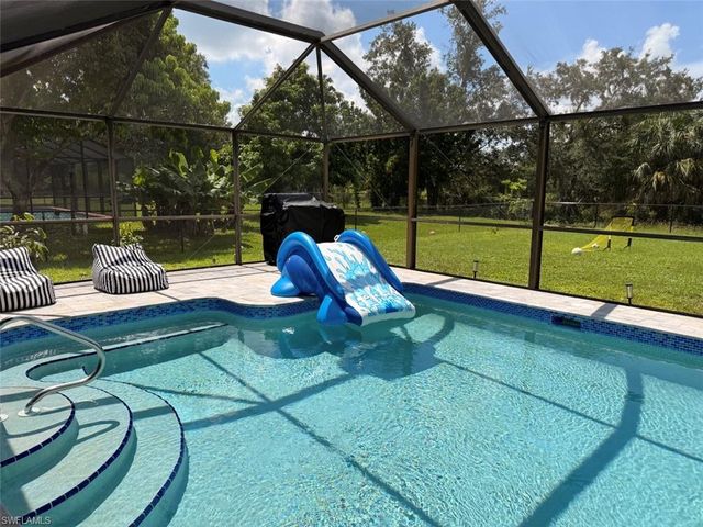 6560 Kestrel CIR, Fort Myers, FL 33966