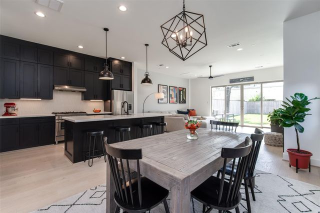 110 E 23rd Street, Houston, TX 77008