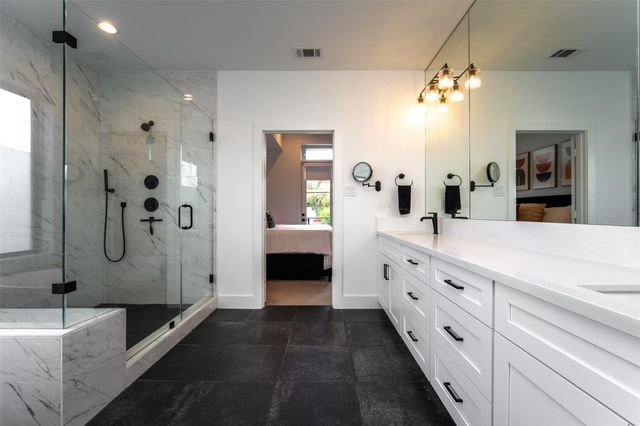 110 E 23rd Street, Houston, TX 77008