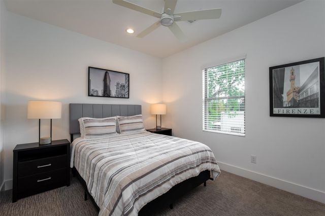 110 E 23rd Street, Houston, TX 77008