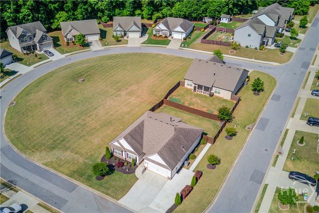 1272 Chester Way, Hoschton, GA 30548