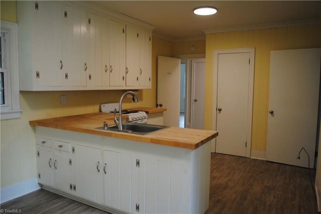 636 Statesville Boulevard, Salisbury, NC 28144