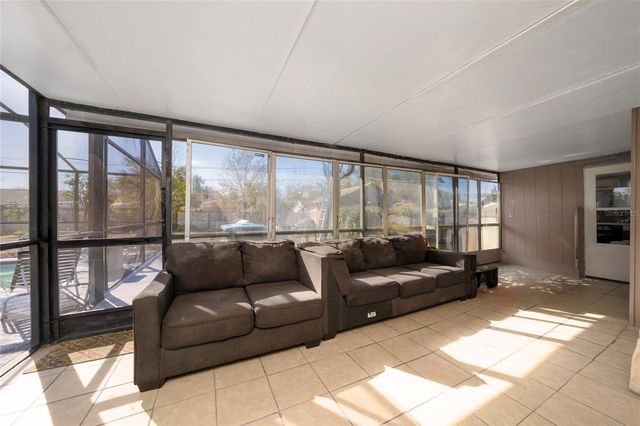 2825 BEAL STREET, Deltona, FL 32738