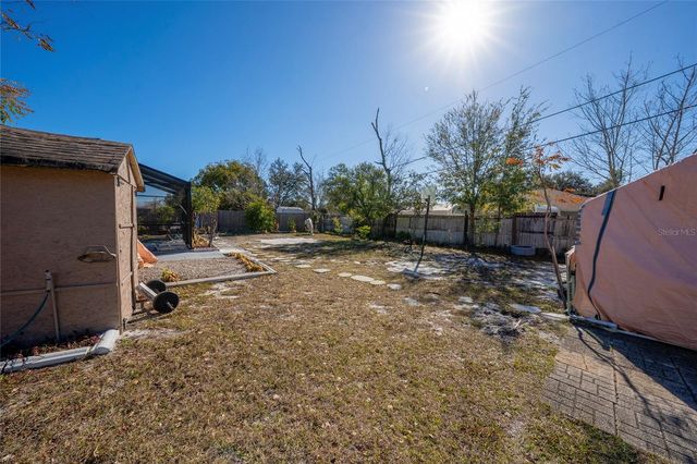 2825 BEAL STREET, Deltona, FL 32738