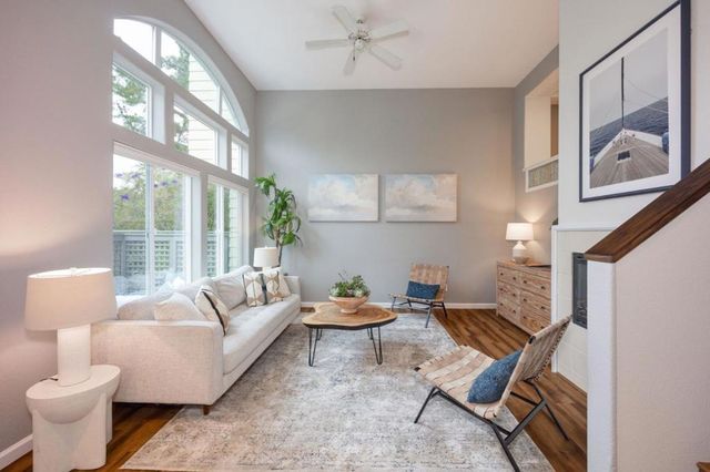 43 Erin Lane, Half Moon Bay, CA 94019