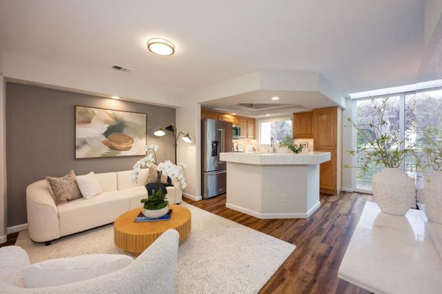 43 Erin Lane, Half Moon Bay, CA 94019