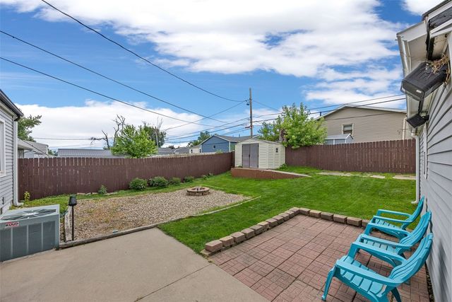 5515 Cedar Drive NW, Cedar Rapids, IA 52405