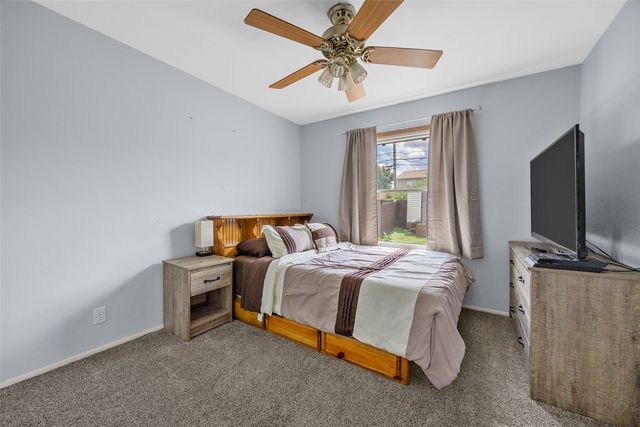 5515 Cedar Drive NW, Cedar Rapids, IA 52405
