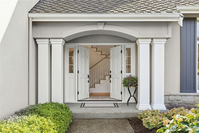 21425 SE 34th Place, Sammamish, WA 98075