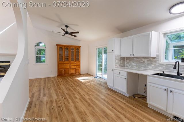 15117 Locust Grove Drive, Byron, MI 48418