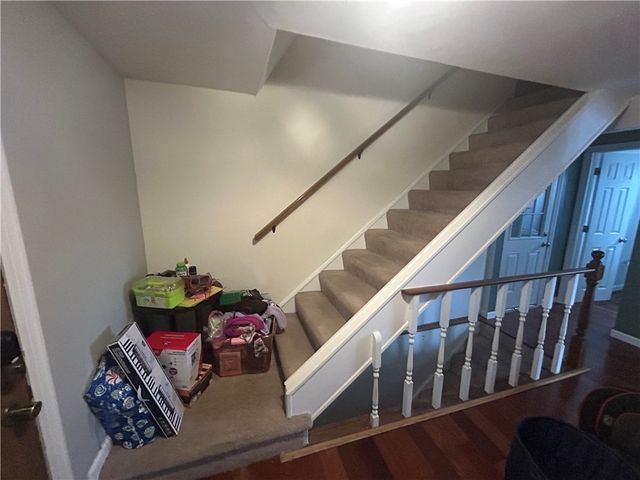 3106 Julie Dr, South Park, PA 15129