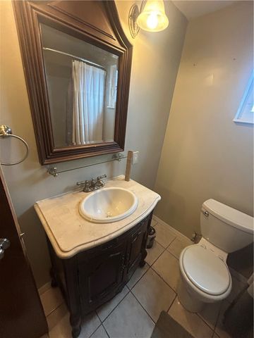 3106 Julie Dr, South Park, PA 15129