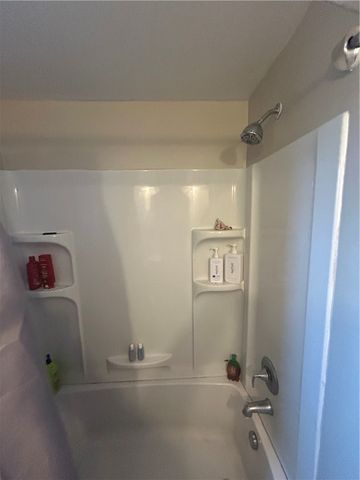 3106 Julie Dr, South Park, PA 15129