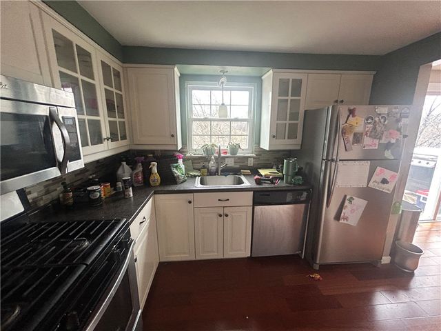 3106 Julie Dr, South Park, PA 15129