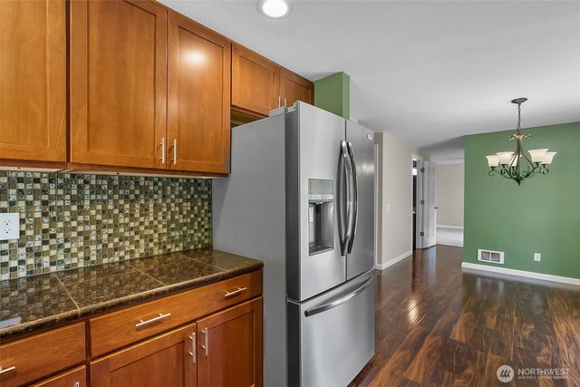 23822 35th Avenue W, Brier, WA 98036
