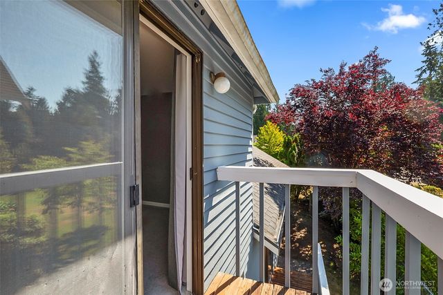 23822 35th Avenue W, Brier, WA 98036