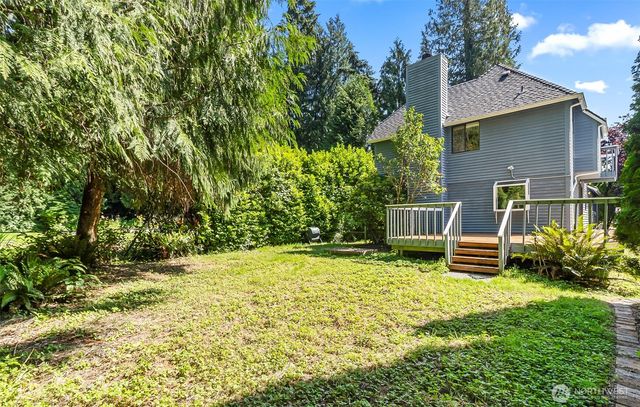 23822 35th Avenue W, Brier, WA 98036