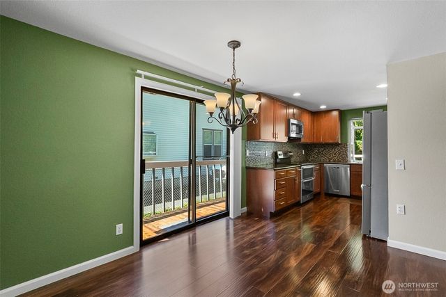 23822 35th Avenue W, Brier, WA 98036