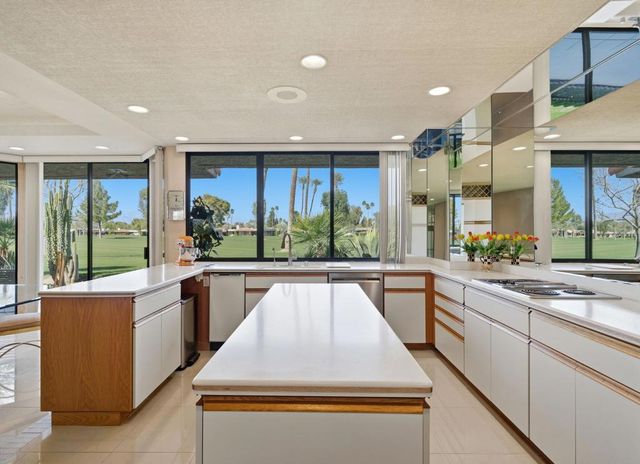 52 Columbia Drive, Rancho Mirage, CA 92270