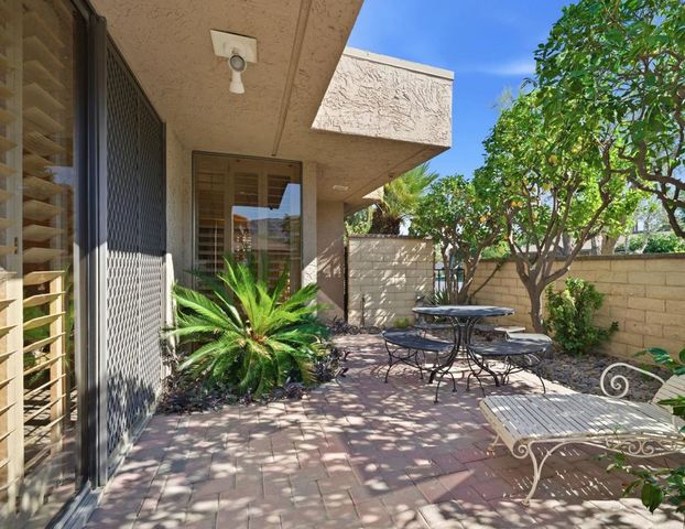 52 Columbia Drive, Rancho Mirage, CA 92270