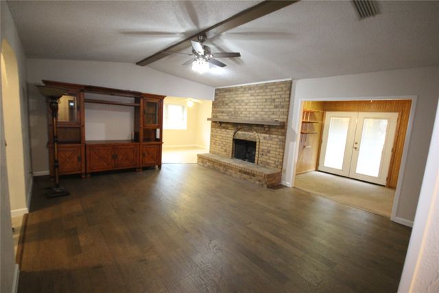 3610 Cheyenne Trail, Garland, TX 75044