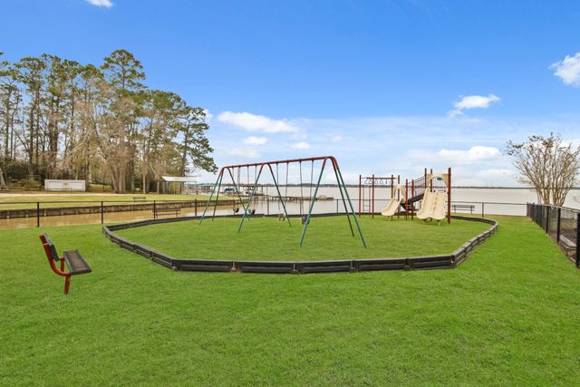 1626 Spanish Cove Drive, Crosby, TX 77532