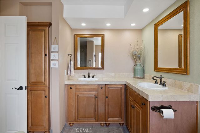 4892 Searidge Cir, Huntington Beach, CA 92649