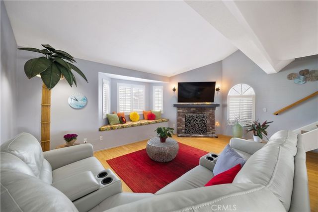 4892 Searidge Cir, Huntington Beach, CA 92649