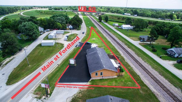 442 East Main Street, Fordland, MO 65652