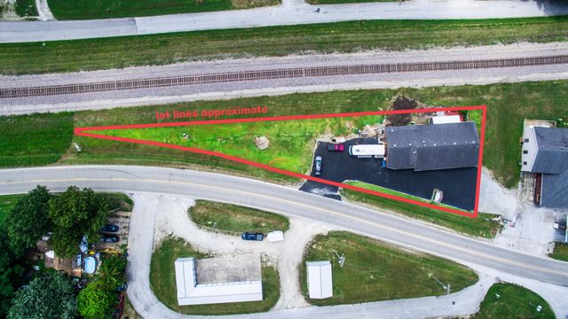 442 East Main Street, Fordland, MO 65652
