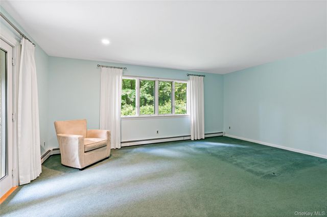 2425 Evergreen Street, Yorktown Heights, NY 10598