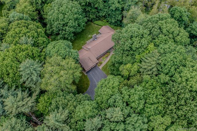 2425 Evergreen Street, Yorktown Heights, NY 10598