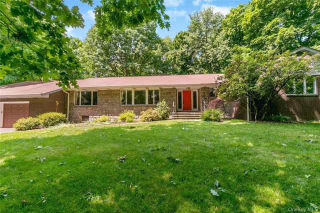 2425 Evergreen Street, Yorktown Heights, NY 10598