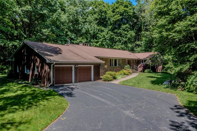 2425 Evergreen Street, Yorktown Heights, NY 10598