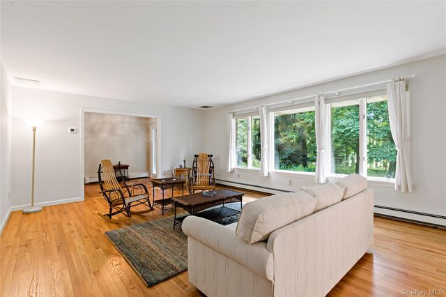 2425 Evergreen Street, Yorktown Heights, NY 10598