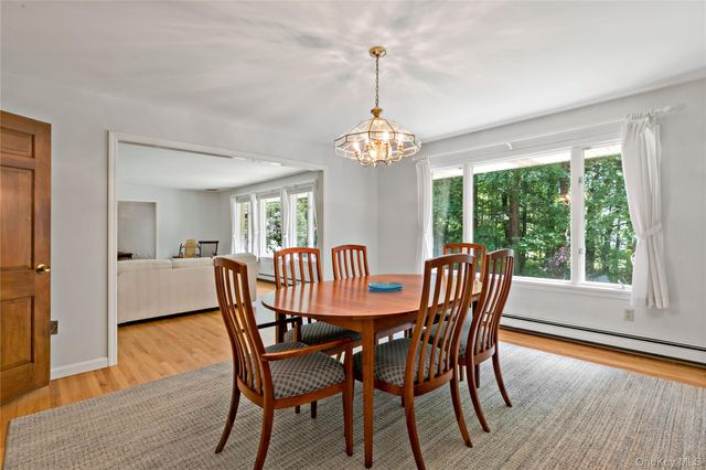2425 Evergreen Street, Yorktown Heights, NY 10598