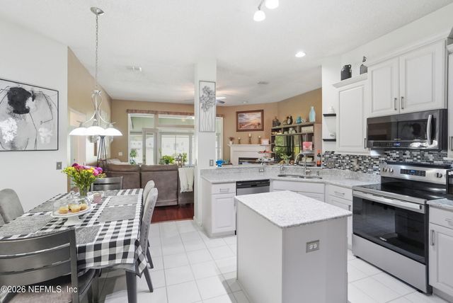1706 EVANS Drive S, Jacksonville Beach, FL 32250