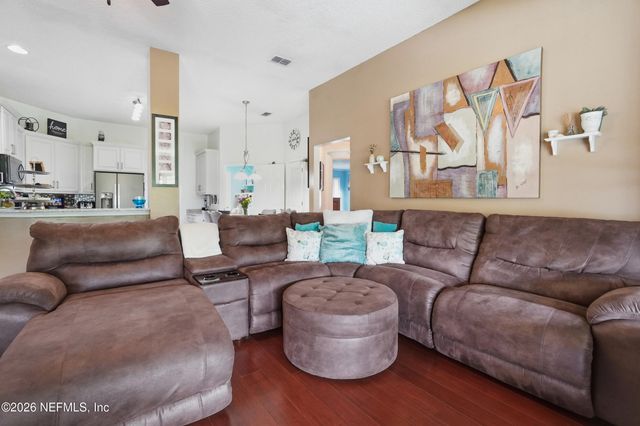 1706 EVANS Drive S, Jacksonville Beach, FL 32250