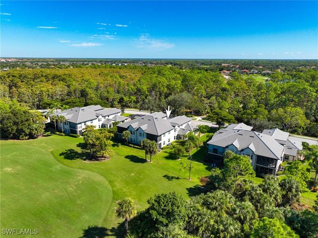 6049 Ashford LN 201, Naples, FL 34110