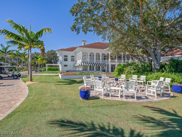 6049 Ashford LN 201, Naples, FL 34110