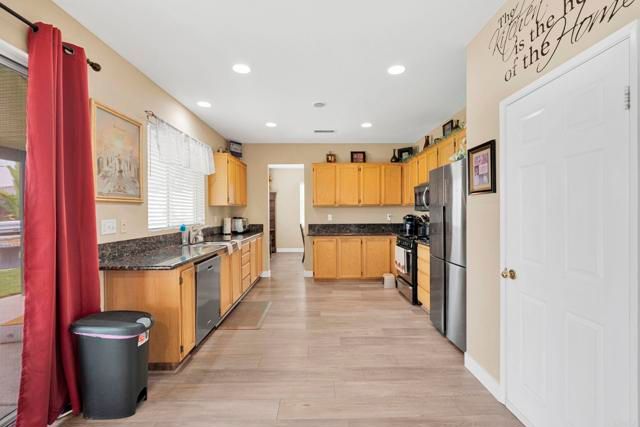 17866 Robusta Drive, Riverside, CA 92503