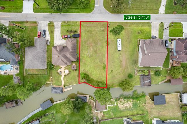 18222 Steele Point Drive, Crosby, TX 77532