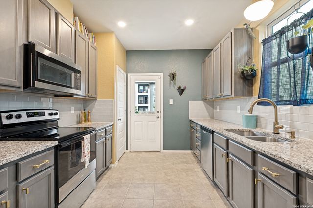 10150 Melissa Ranch Blvd, San Antonio, TX 78245