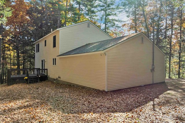 224 Clough Pond Road, Loudon, NH 03307