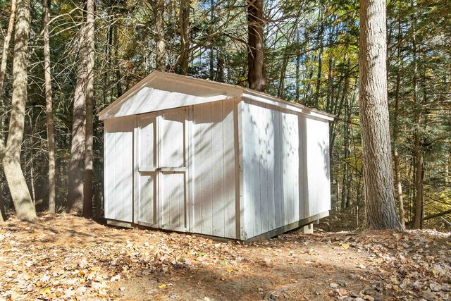 224 Clough Pond Road, Loudon, NH 03307