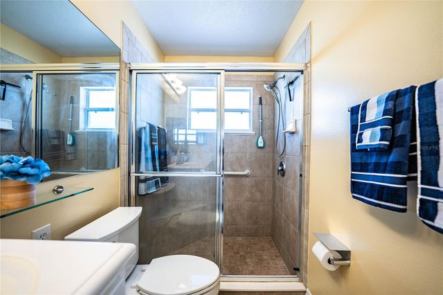 4064 CARTERET DRIVE, Winter Haven, FL 33884